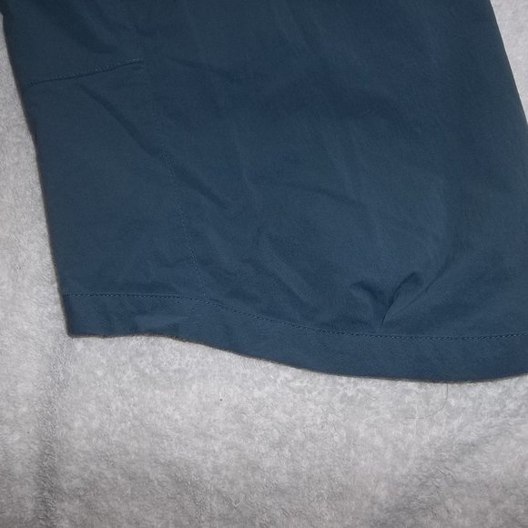 EUC Arc'teryx Women's Capris - Dark Blue - Picture 6 of 6